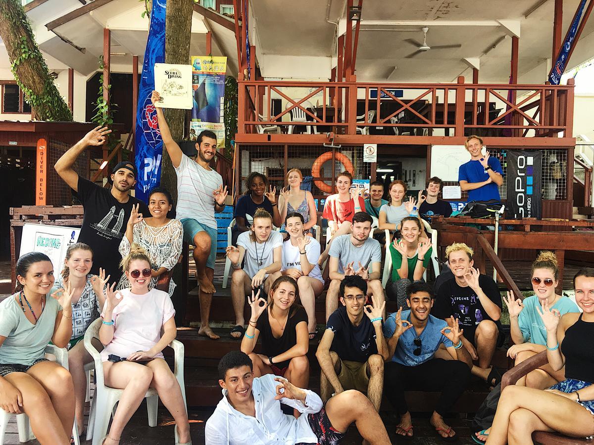 Pulau Perhentian Kecil Quiver Dive Team Perhentian Dorm מראה חיצוני תמונה